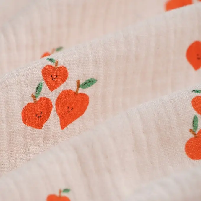 Im Trend Musselin Herzen Gesicht rot ecru