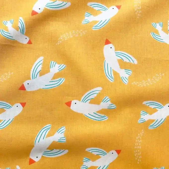 Senfgelber Baumwollstoff mit Vogel-Print für Deko- und Accessoire-Projekte – OEKO-TEX zertifiziert Exklusiv