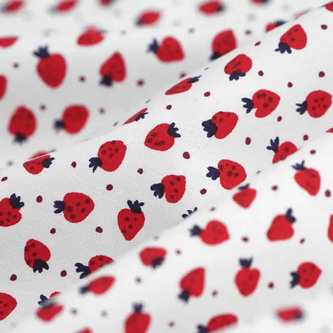 Popeline Bio Baummwolle Erdbeeren rot weiß Heute Kaufen