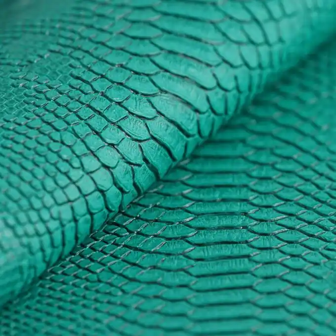 Finale Aktion Kunstleder Drachenhaut grün 140 cm