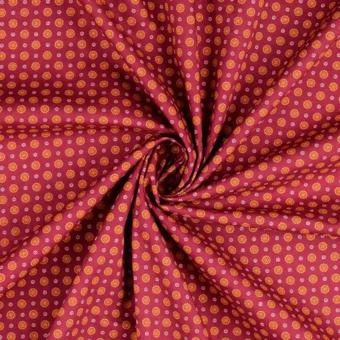 Baumwoll-Popeline mit geometrischem Blumenmuster in Burgunderrot Jetzt Zugreifen