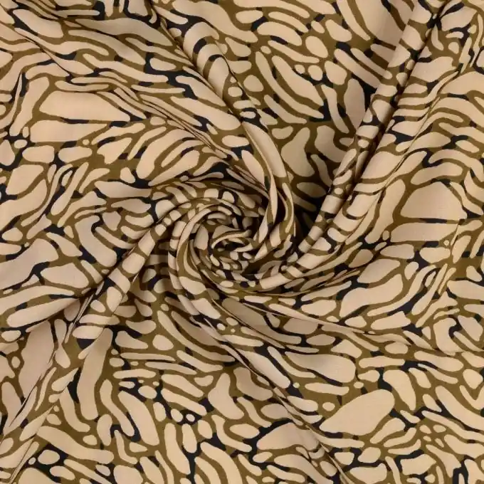 Neu Im Sortiment Viskose-Popeline mit stilisiertem Tarnmuster für Mode