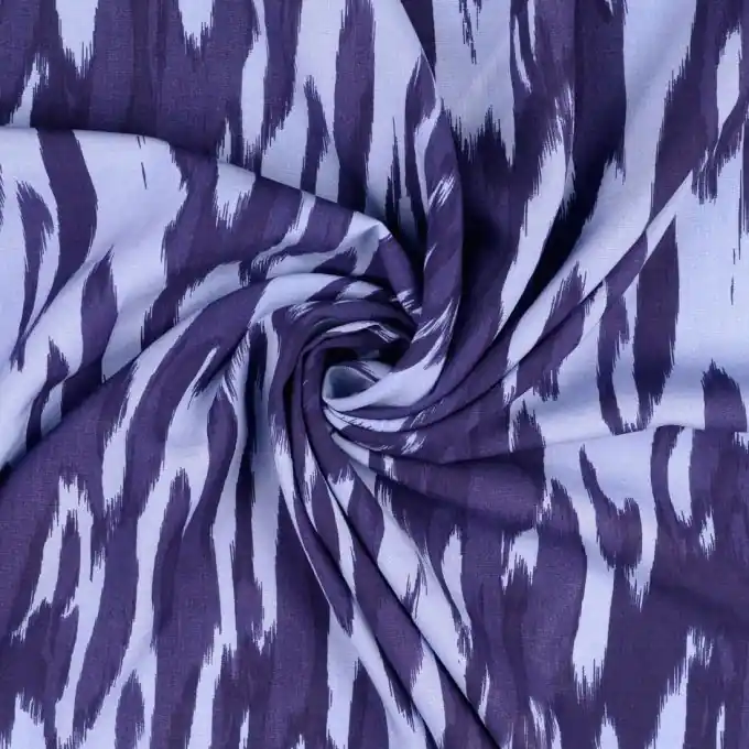 Beliebt Viskose-Popeline mit verschwommenem Zebra-Print in Dunkelblau