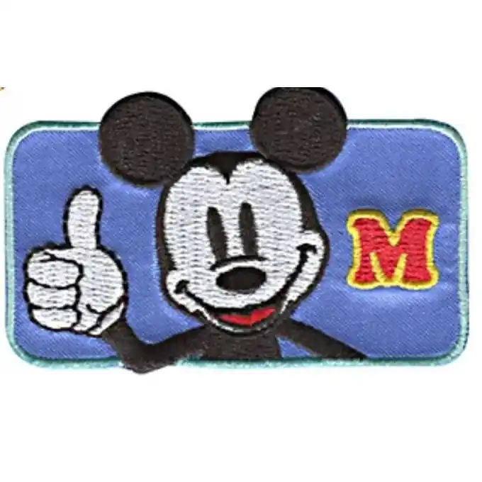 Ab Werk Patch thermocollant Mickey fun rectangle bleu rétro“ – Bügelbild Mickey Fun, rechteckig, blau, Retro-Stil.