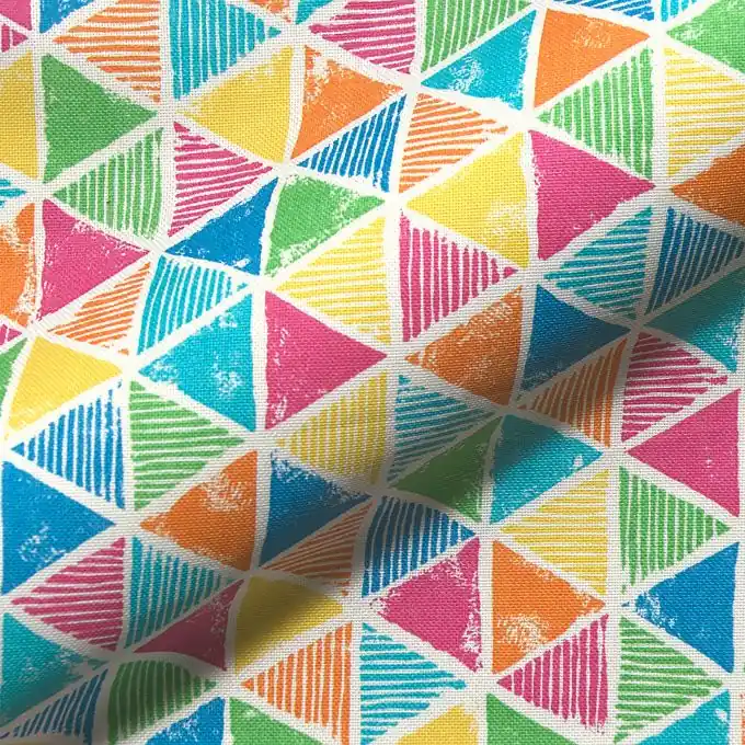 Dekostoff Dreiecke bunt Letzte Chance