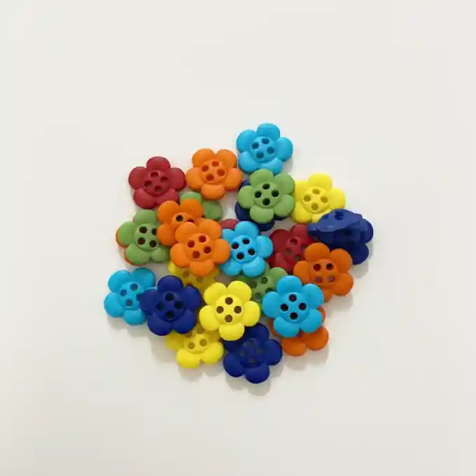 Letzte Chance Beutel mit mehrfarbigen Blumen-Fantasieknöpfen