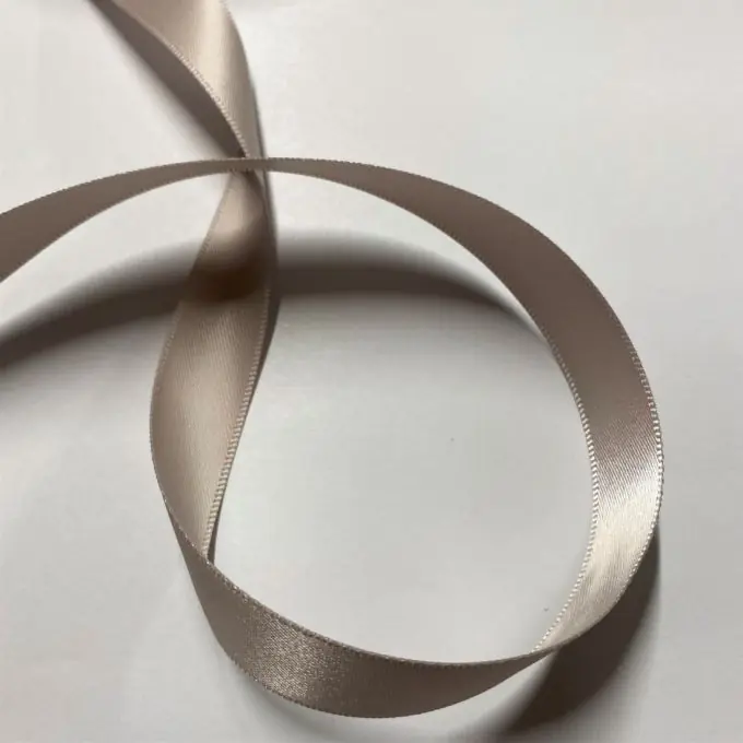 Kracherpreis Doppelseitiges einfarbiges Satinband 16 mm Ton