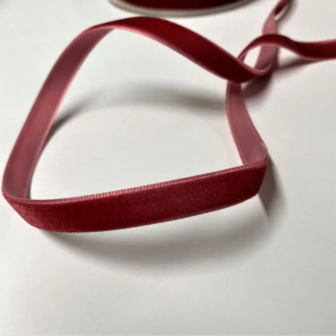 Ausverkauf Samtband einfarbig 9 mm dunkelrot