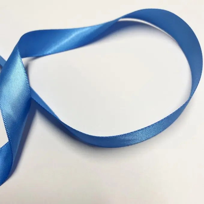 Kostenloser Rückversand Einheitliches Satinband 16 mm intensives Himmelblau