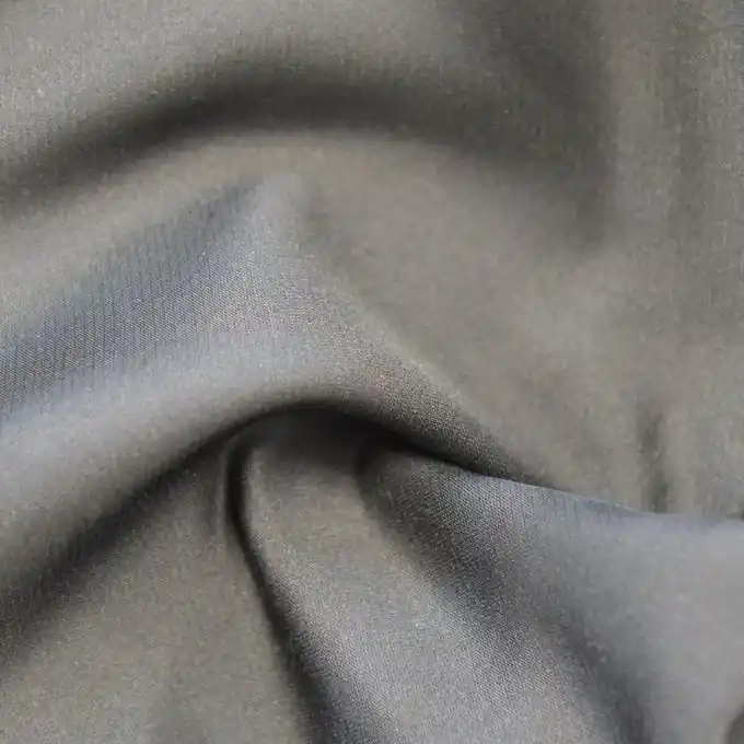 Markenware Satinstoff feuerfest grau 300 cm