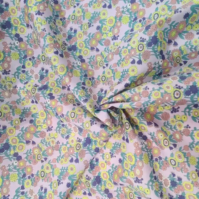 Frou Frou Lavendel-Blumen Voile für leichte Tops und Blusen Neuheit