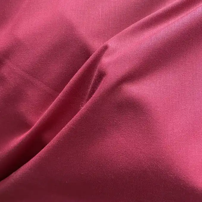 Dunkelroter Baumwollstoff 150 cm Breit Geld-Zurück-Garantie