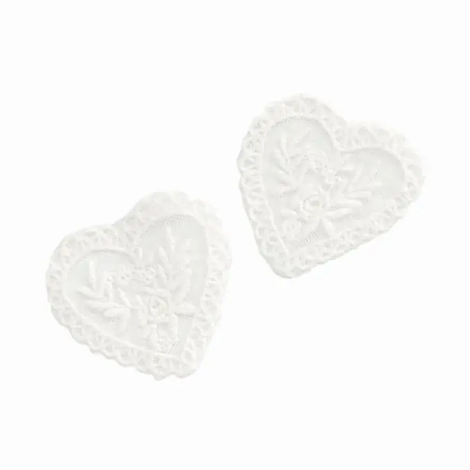 Thermoklebendes Motiv aus Spitze, Herzen Mengenrabatt