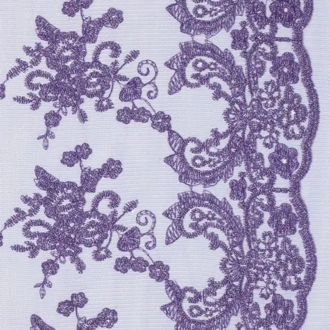 Ton-in-Ton besticktes Netz mit Blumenmuster Sonderaktion