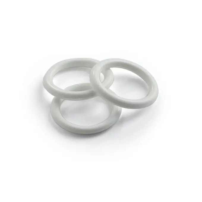 Weiße Ringe aus Kunststoff Knallerangebot