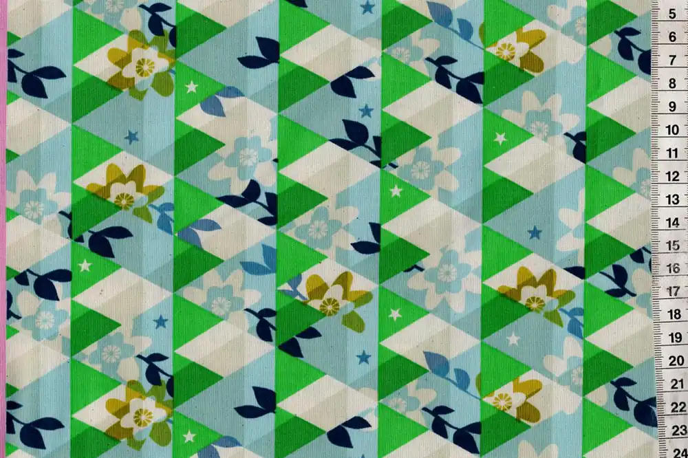 Neuheit Reststück Flutter by Melody Miller Kaleidoscope green