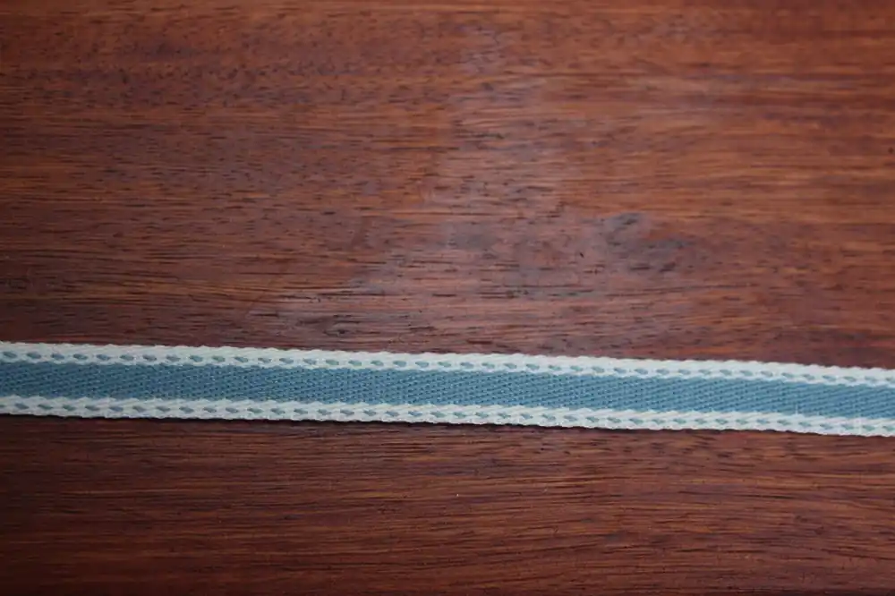 Kostenloser Versand Webband 21