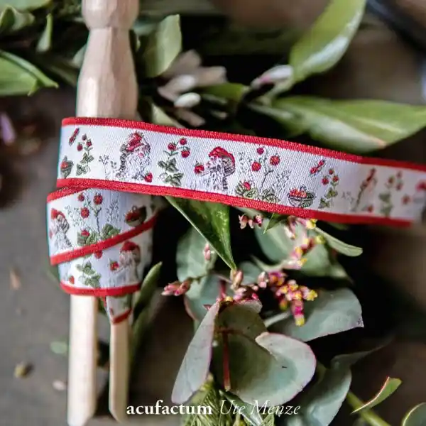 Finale Aktion Webband Acufactum Erdbeerwicht