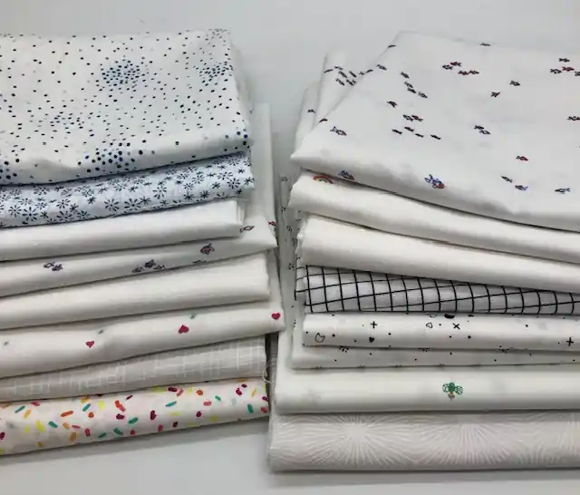 Ausverkauf Fat Quarter Set Low Volume weiß