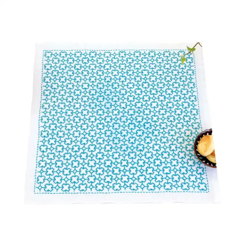 Kostenloser Rückversand Olympus Hitomezashi Sashiko Stickpackung „Hana Fukin Linked Crosses“, Stoff bedruckt, 34x34cm, Original aus Japan