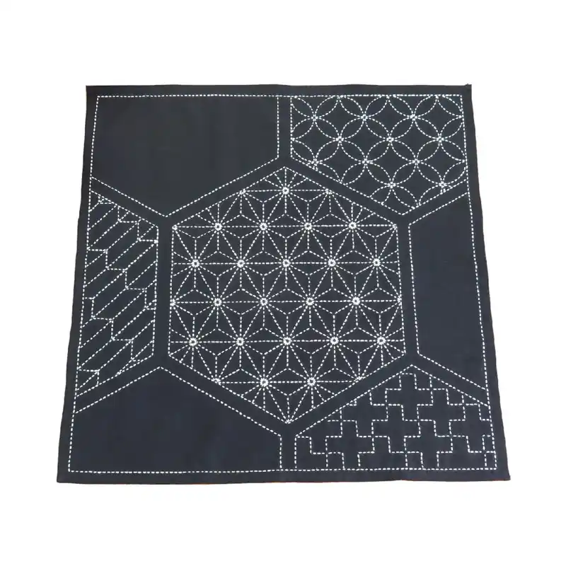 Olympus Sashiko Stickpackung „Tischdecke“, Stoff bedruckt, 50x50cm, Original aus Japan Preiswert