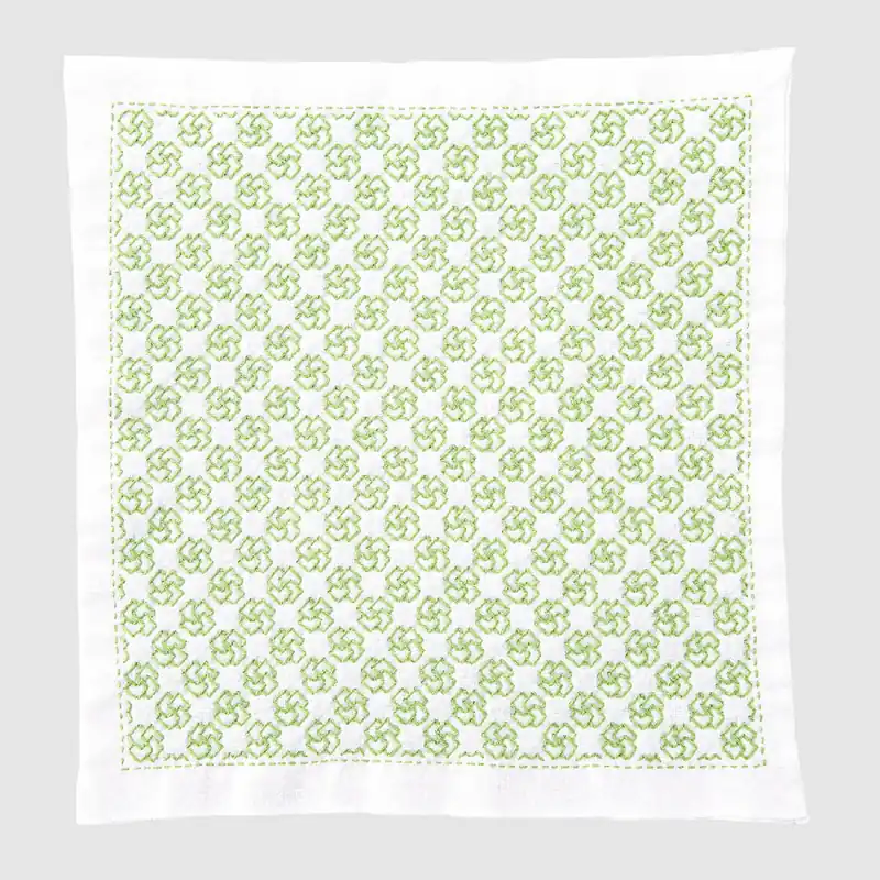 Olympus Hitomezashi Sashiko Stickpackung „Hana Fukin Buds“, Stoff bedruckt, 34x34cm, Original aus Japan Mengenrabatt