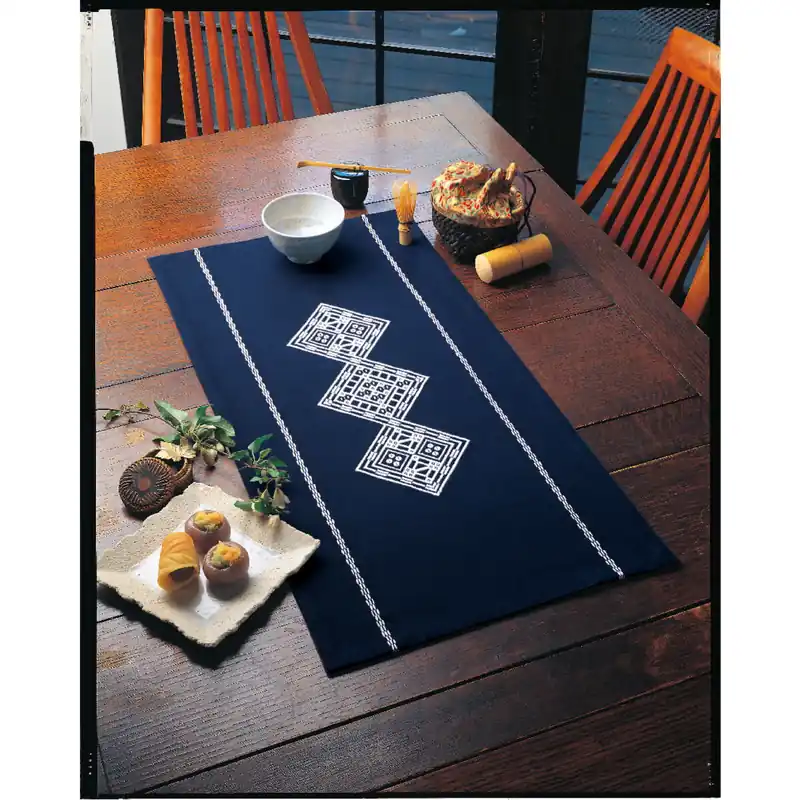 Olympus Kogin Stickpackung „Tischläufer Navy“, Zählmuster, 38x74cm, Original aus Japan Meistverkauft