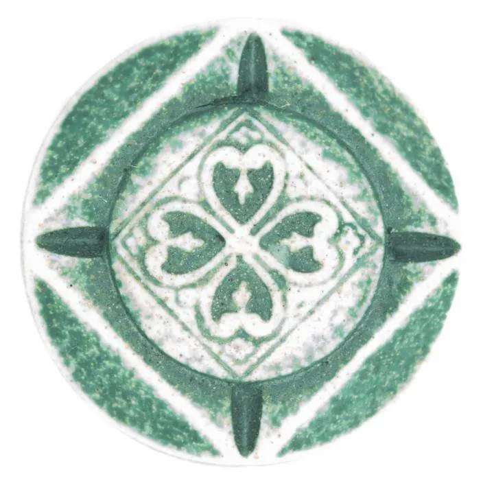 Highlight Knopf in Trachtenlook mit Öse TK-73 grün