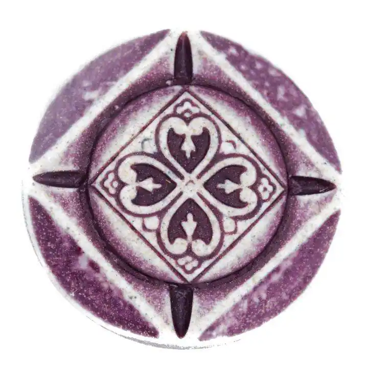 Top-Preis Knopf in Trachtenlook mit Öse TK-73 lila