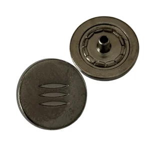 Weltweiter Versand Druckknöpfe Stahl mit Strichmuster NK-220-stahl