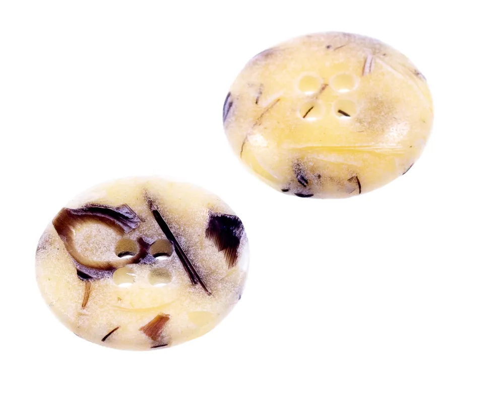 Solange Der Vorrat Reicht Hornimitat Knopf KBG-2