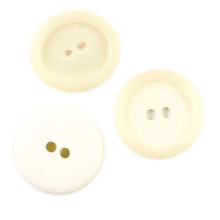 Knopf 2-Loch Creme KN-32 Markenware