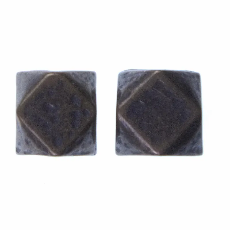 Limited Edition Würfel Kordelenden aus Metall Messing KOE-19ag