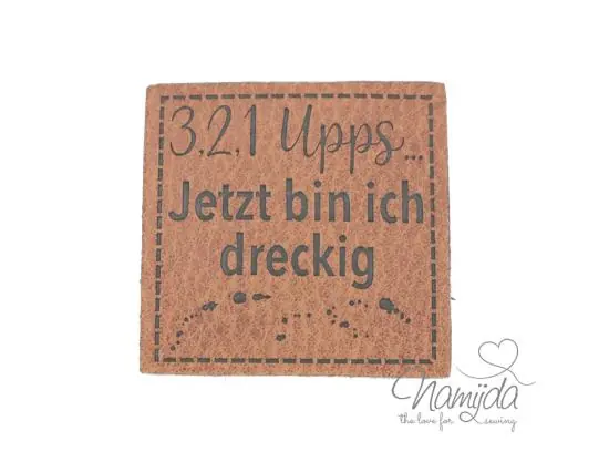 1 Stück – KuNSTLEDER LABEL – 3,2,1 UUUPPS … – AUFNÄHER MIT VORGEDRUCKTER NÄHNAHT – 40mm x 40mm Neu