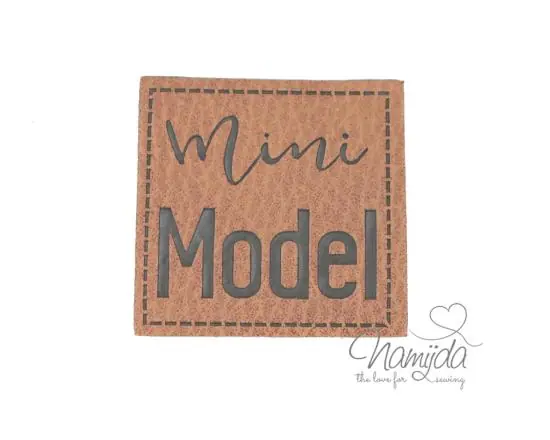1 Stück – KuNSTLEDER LABEL – MINI Model – AUFNÄHER MIT VORGEDRUCKTER NÄHNAHT – 40mm x 40mm Abverkauf