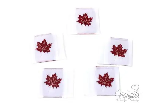 Geprüft 5 STCK. ♥ NAMIJDA EP WEBETIKETTEN – HERBSTLIEBE AHORNBLATT ♥