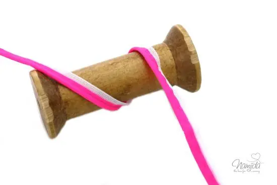 Sonderaktion 1 MTR. ♥ PASPELBAND NEONPINK