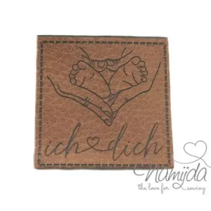 Mengenrabatt 1 Stück - KuNSTLEDER LABEL - Ich LIEBE Dich - AUFNÄHER MIT VORGEDRUCKTER NÄHNAHT - 40mm x40mm