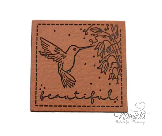 1 Stück – KuNSTLEDER LABEL – beautiful – AUFNÄHER MIT VORGEDRUCKTER NÄHNAHT – 40mm x 40mm Preisknaller