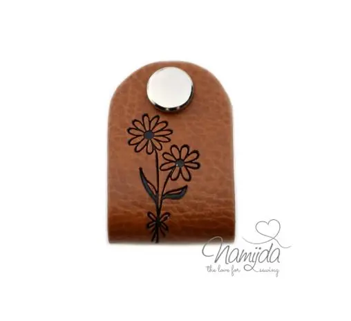 1 Stück – KNiCK MiCH KuNSTLEDER LABEL – BLUME + KuPFER VERNICKELTE SCHRAUBE Sale