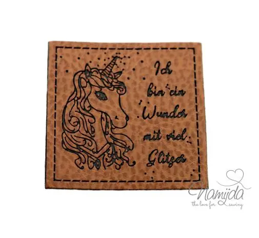 Heißes Angebot 1 Stück – KuNSTLEDER LABEL – Einhorn – Ich bin ein.. AUFNÄHER MIT VORGEDRUCKTER NÄHNAHT – 40mm x 40mm