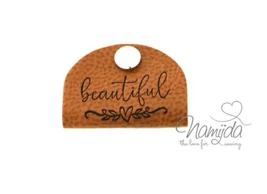 Direktkauf 1 Stück – KNiCK MiCH KuNSTLEDER LABEL – BEAUTIFUL + KuPFER VERNICKELTE SCHRAUBE