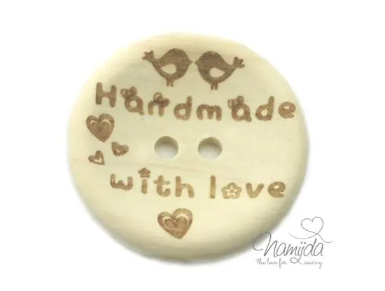 1 Stück HANDMADE WITH LoVE VÖGELCHEN – HOLZKNOPF – 30mm Neue Kollektion