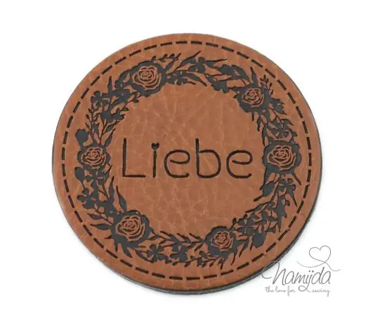 1 Stück – KuNSTLEDER LABEL – Liebe – AUFNÄHER MIT VORGEDRUCKTER NÄHNAHT – Kreis 40mm Highlight