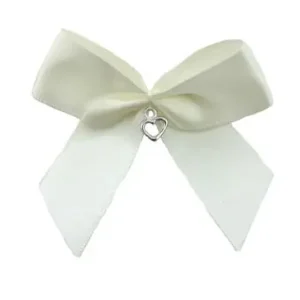 1 Stück - XL SATIN SCHLeife CREME MIT HERZ ANHÄNGER - 6,5cm Nur Heute