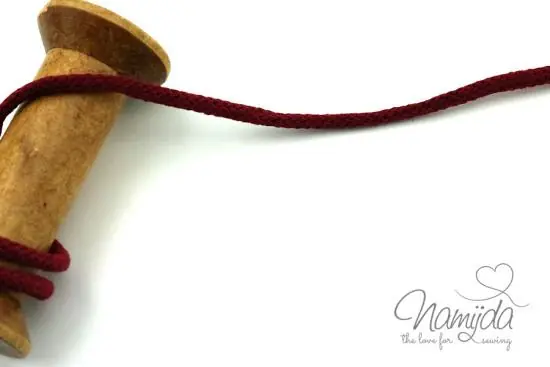 1 MTR. ♥ SuPER WeiCHE Hoodiekordel BORDEAUX- 5mm ♥ Online Kaufen