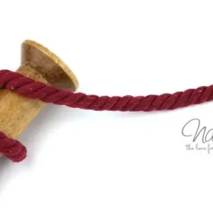 Nur Heute 1 MTR. ♥ Gedrehte, weiche Hoodie Kordel -BEERE - 8mm ♥