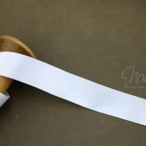 1 MTR. SATINBAND WeiSS - 25mm Must-Have