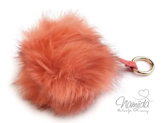 1 Stück XXL KuNST FeLLbommel ANHÄNGER DuNKEL APRICOT – 13cm Super-Preis