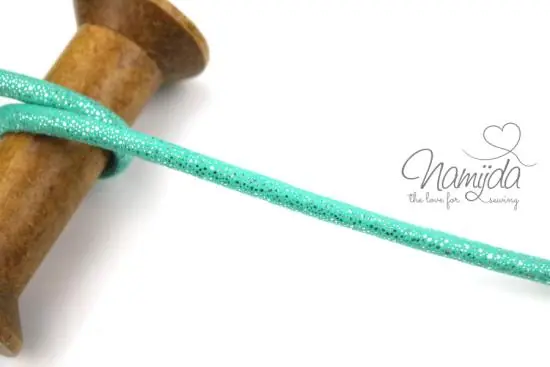 Gleich Bestellen 1 MTR. GLITZER KuNSTLEDER KORDEL MiNT – 7mm